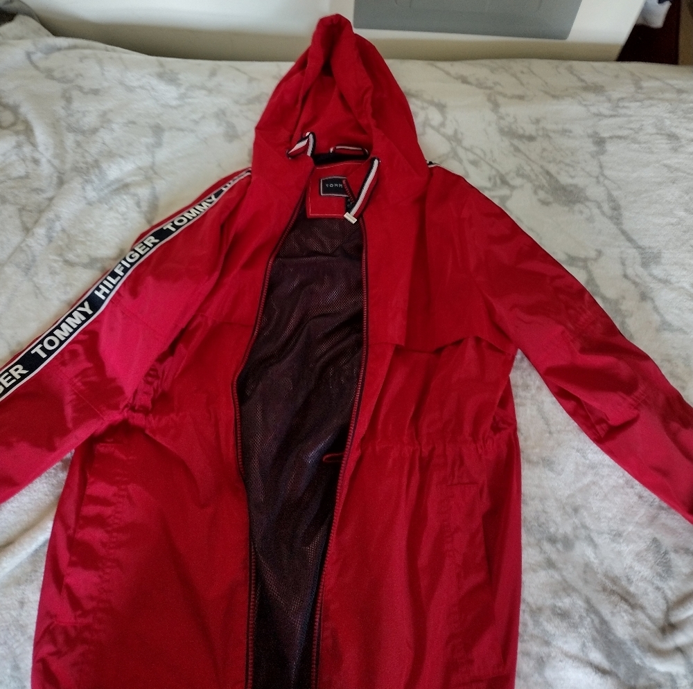 Tommy Hilfiger windbreaker